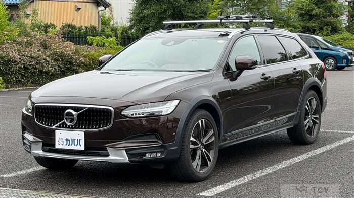 2017 Volvo V90