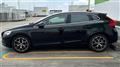 2017 Volvo V40