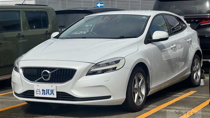 2017 Volvo V40