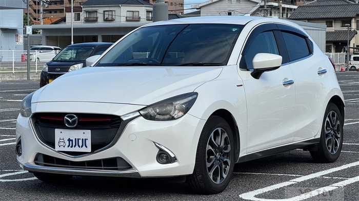 2015 Mazda Demio
