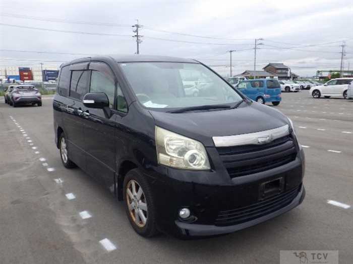 2009 Toyota Noah
