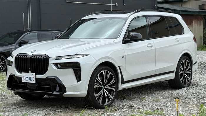 2025 BMW X7