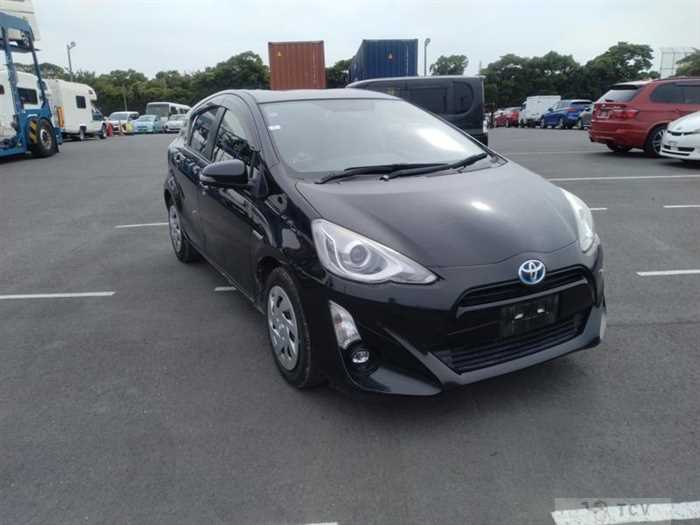 2015 Toyota AQUA