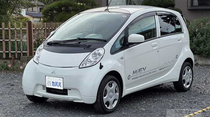 2014 Mitsubishi i-MiEV