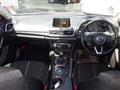 2016 Mazda Axela