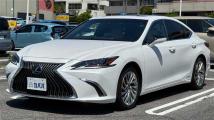 2019 Lexus ES