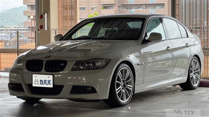 2011 BMW 3 Series