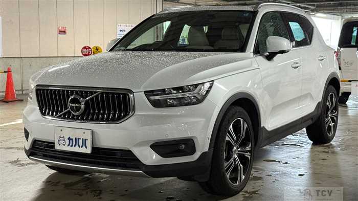 2022 Volvo XC40