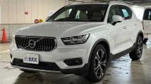 2022 Volvo XC40