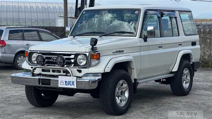 2004 Toyota Landcruiser 70