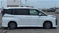 2025 Toyota Voxy