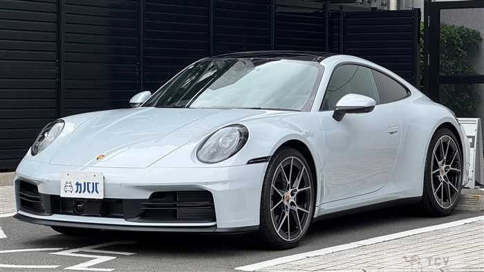 2025 Porsche 911