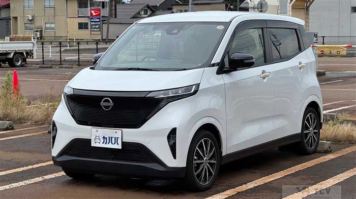 2022 Nissan Nissan Others
