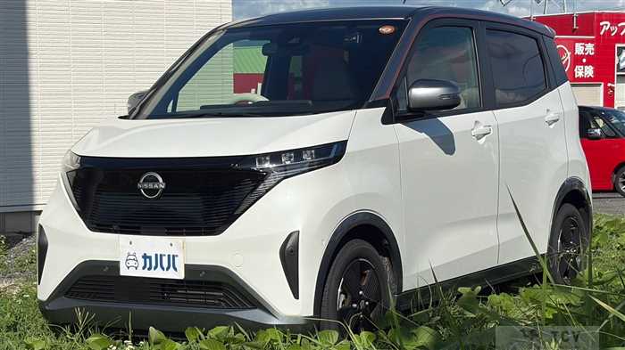 2022 Nissan Nissan Others