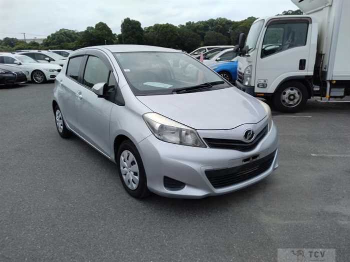 2013 Toyota Vitz