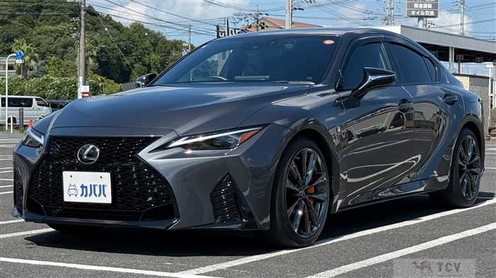 2022 Lexus IS