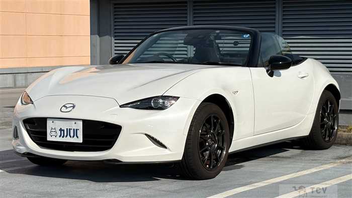 2022 Mazda Roadster