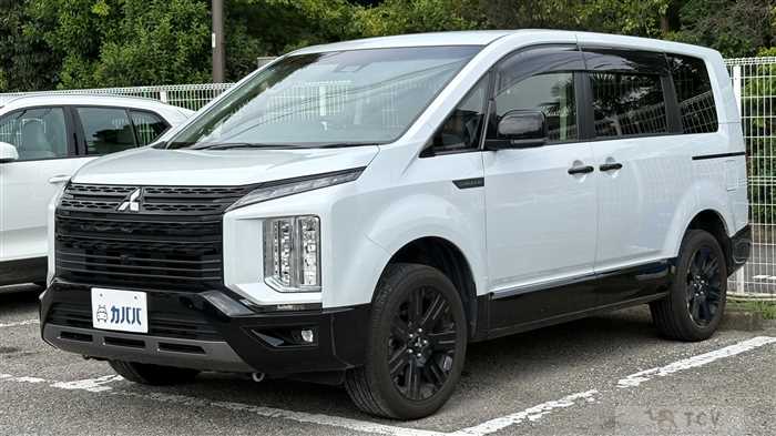 2024 Mitsubishi Delica D5