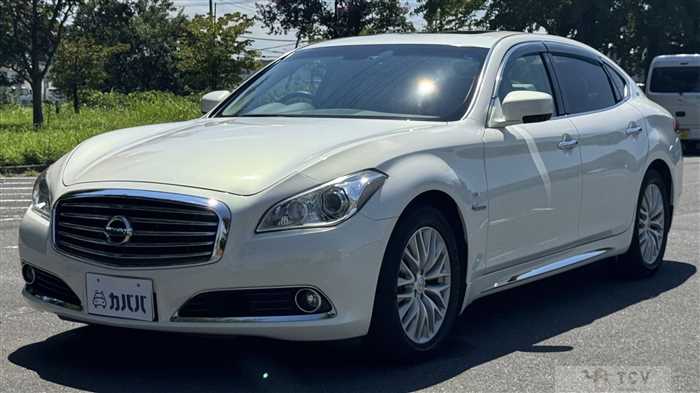 2012 Nissan Cima