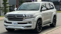 2017 Toyota Land Cruiser