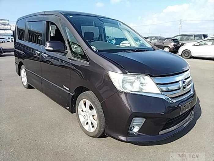 2013 Nissan Serena