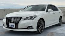 2017 Toyota Crown Royal Series
