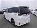 2021 Toyota Voxy