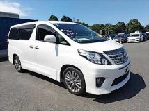 2013 Toyota Alphard