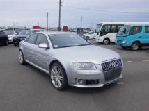 2007 Audi S8