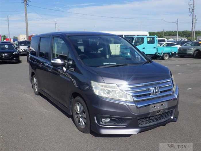 2014 Honda Step WGN