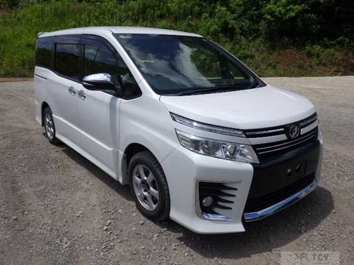 2015 Toyota Voxy