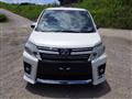 2015 Toyota Voxy