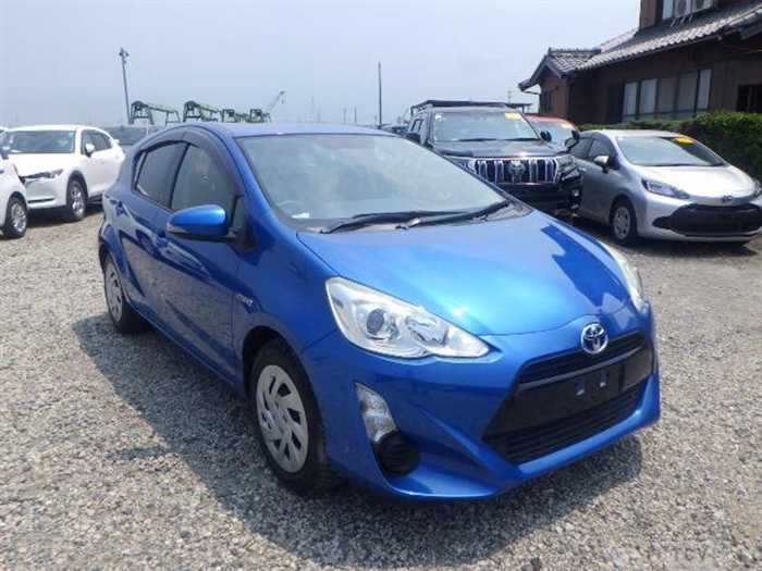 2016 Toyota AQUA