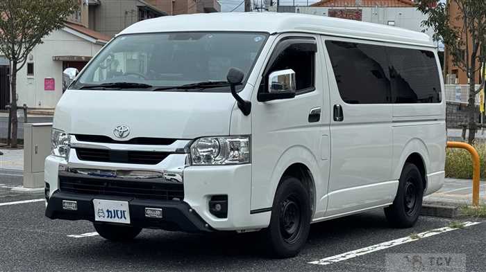 2023 Toyota Hiace Wagon
