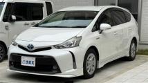 2016 Toyota PRIUS α