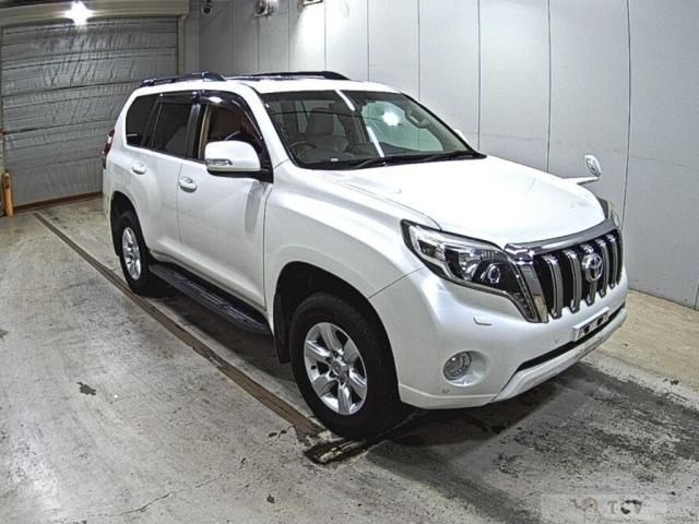 2016 Toyota Land Cruiser Prado