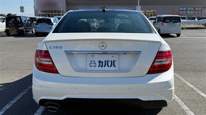 Mercedes-Benz C-Class 2018 photo 4