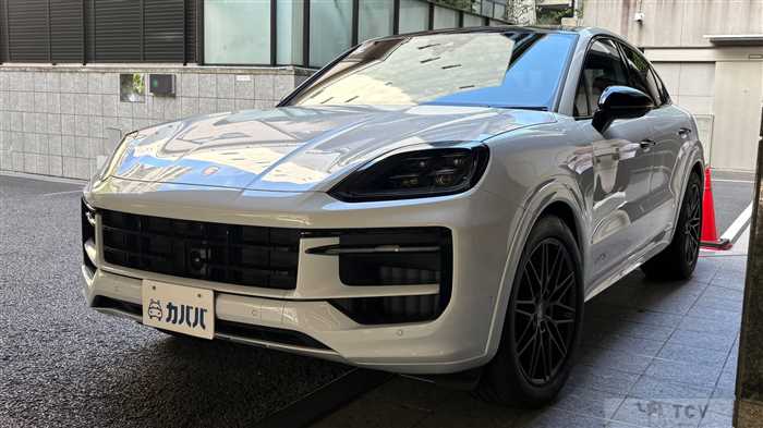 2025 Porsche Cayenne