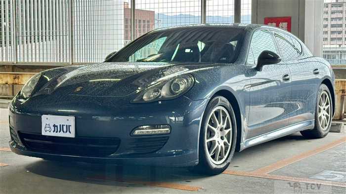 2012 Porsche Panamera