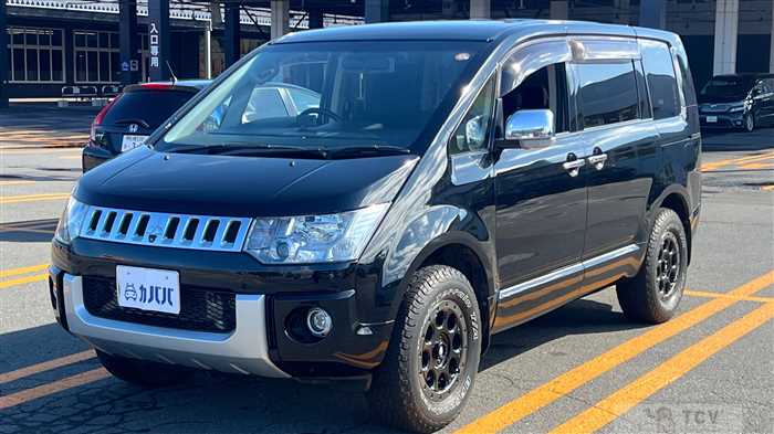 2016 Mitsubishi Delica D5
