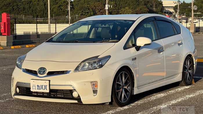 2013 Toyota Prius PHV