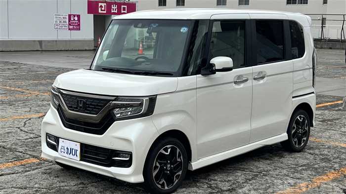 2017 Honda N BOX