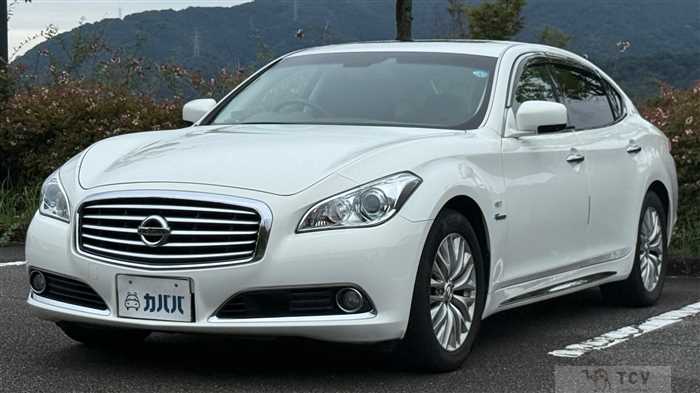 2012 Nissan Cima