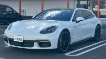 2018 Porsche Panamera
