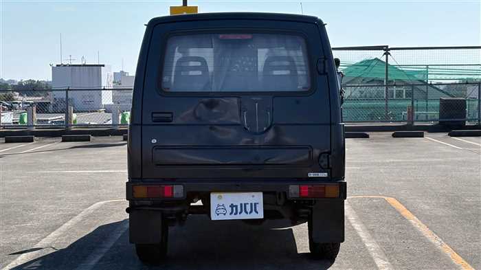 Suzuki Jimny 1992 photo 4