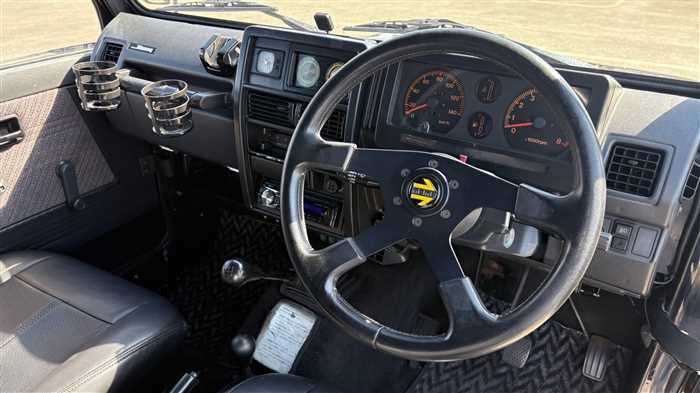 Suzuki Jimny 1992 photo 5