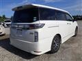 2014 Nissan Elgrand