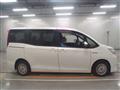 2015 Toyota Noah