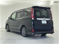 2015 Toyota Noah