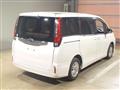 2016 Toyota Noah